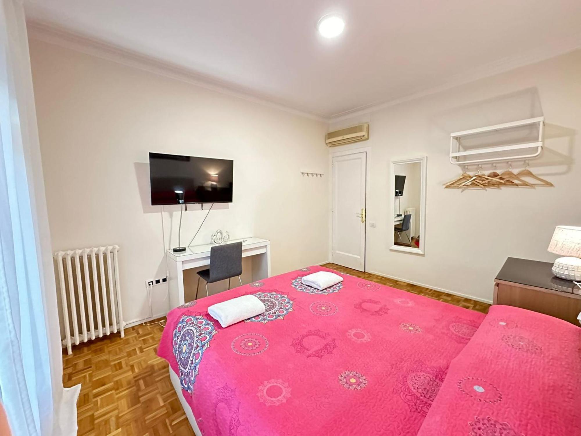 ברצלונה Rooms Villaroel מראה חיצוני תמונה